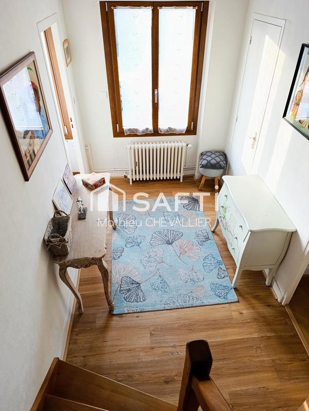 Maison - 160 m² - 7 pièces