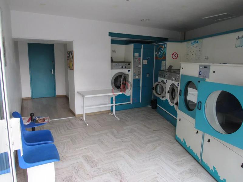 Local commercial - 40 m² - 2 pièces