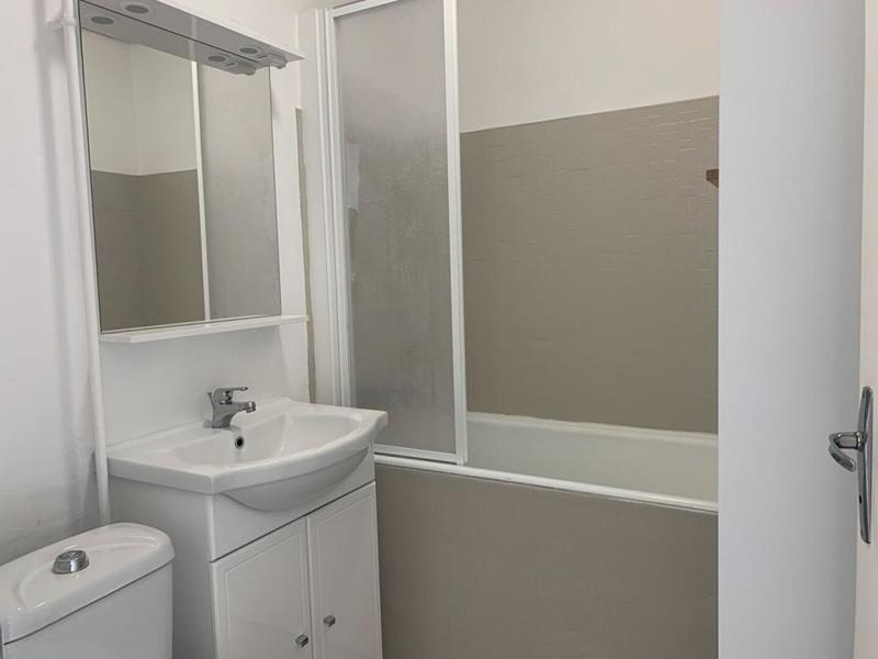 Studio - 30 m² - 1 pièce