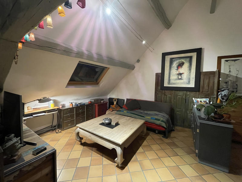 Appartement - 95 m² - 4 pièces