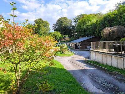 Maison - 173 m² - 8 pièces