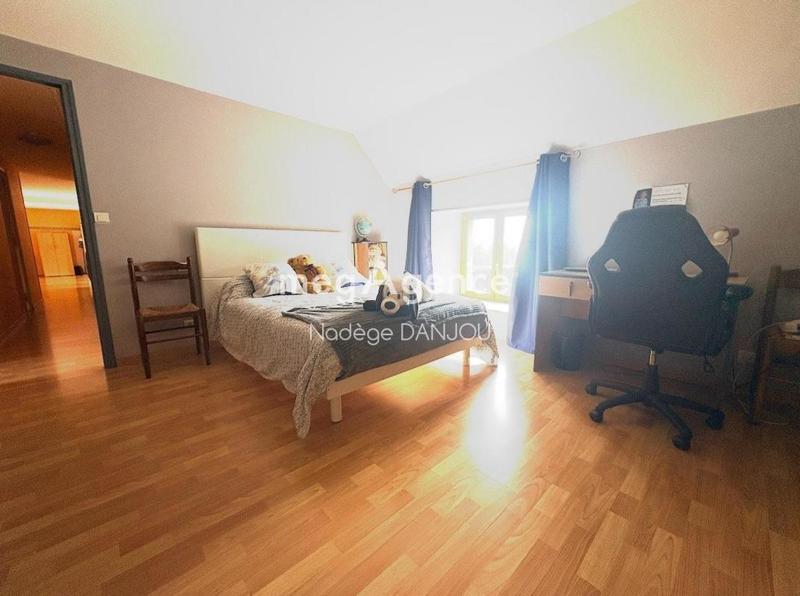 Maison ancienne - 180 m² - 8 pièces