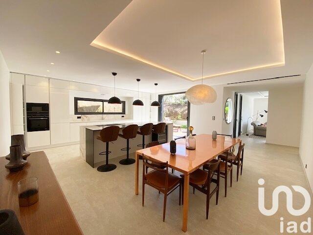 Maison de maîtres - 219 m² - 6 pièces