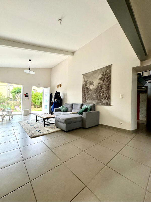 Maison - 162 m² - 5 pièces