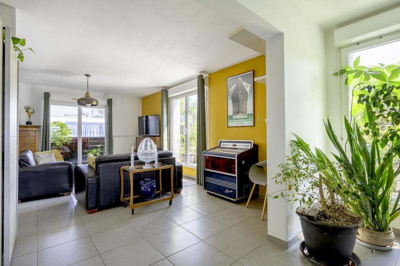 Appartement - 115 m² - 5 pièces