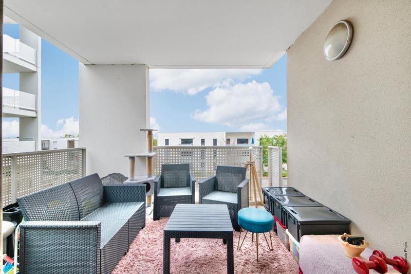 Appartement - 90 m² - 4 pièces