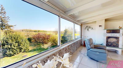 Maison - 165 m² - 8 pièces