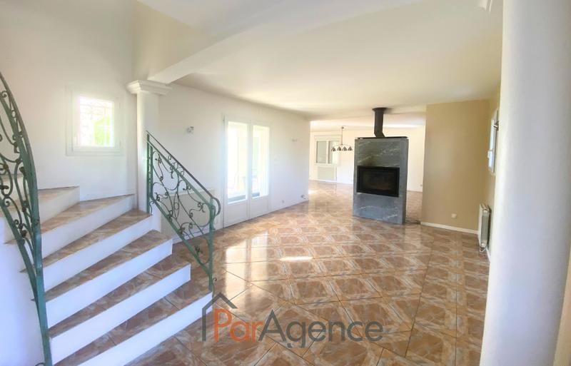 Maison - 175 m² - 6 pièces