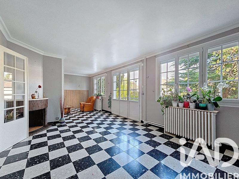 Maison - 163 m² - 6 pièces