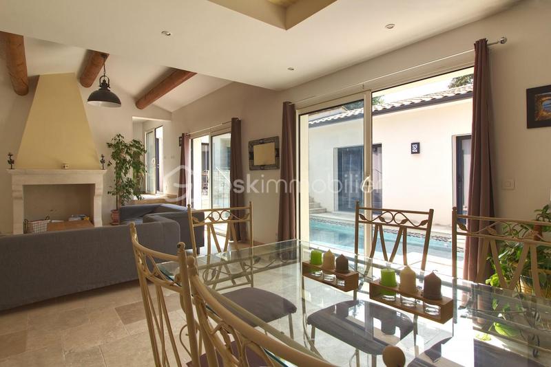 Villa - 170 m² - 6 pièces