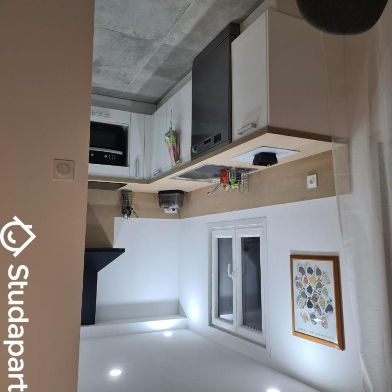 Chambre - 14 m² - 1 pièce