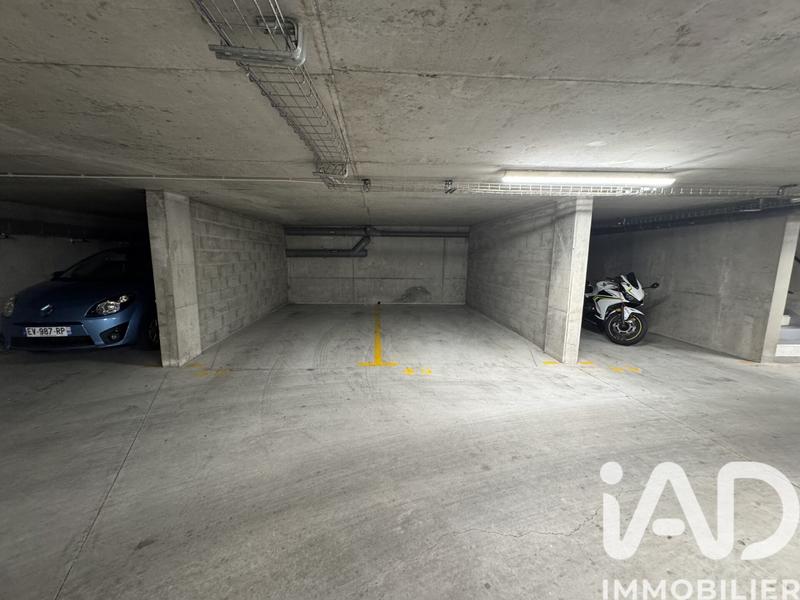 Parking - 12 m²