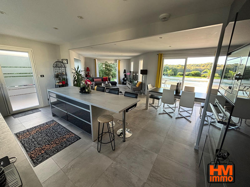 Maison - 135 m² - 4 pièces