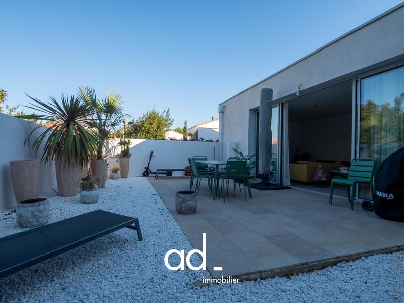 Maison - 110 m² - 5 pièces