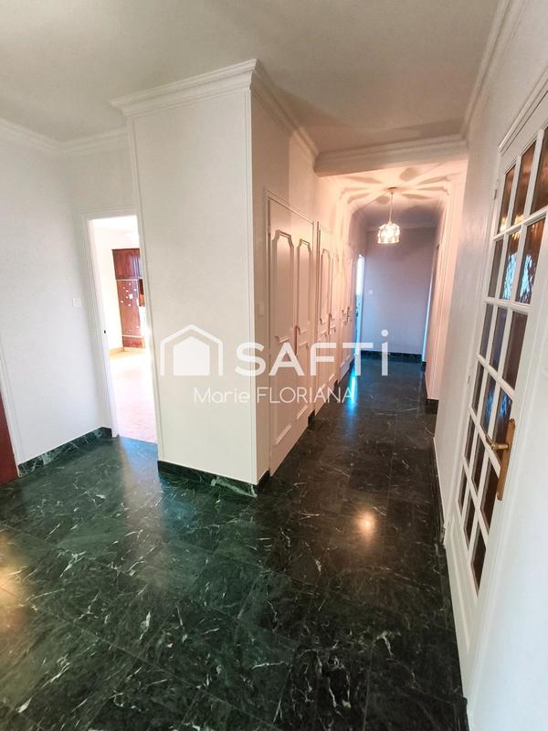 Maison - 179 m² - 6 pièces