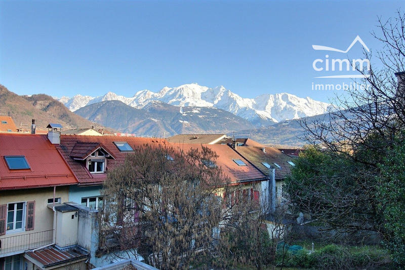 Appartement - 84 m² - 4 pièces