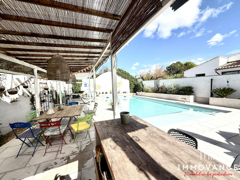 Maison - 190 m² - 8 pièces