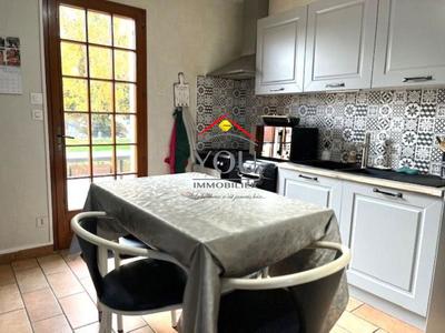 Maison - 113 m² - 6 pièces