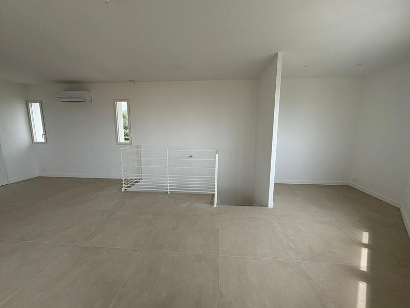 Maison - 100 m² - 3 pièces