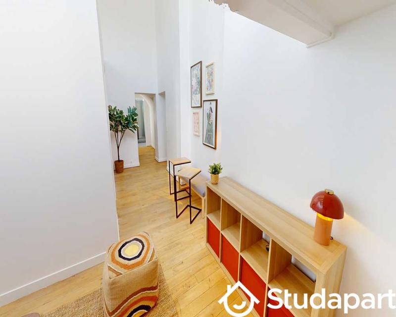 Chambre - 160 m² - 1 pièce