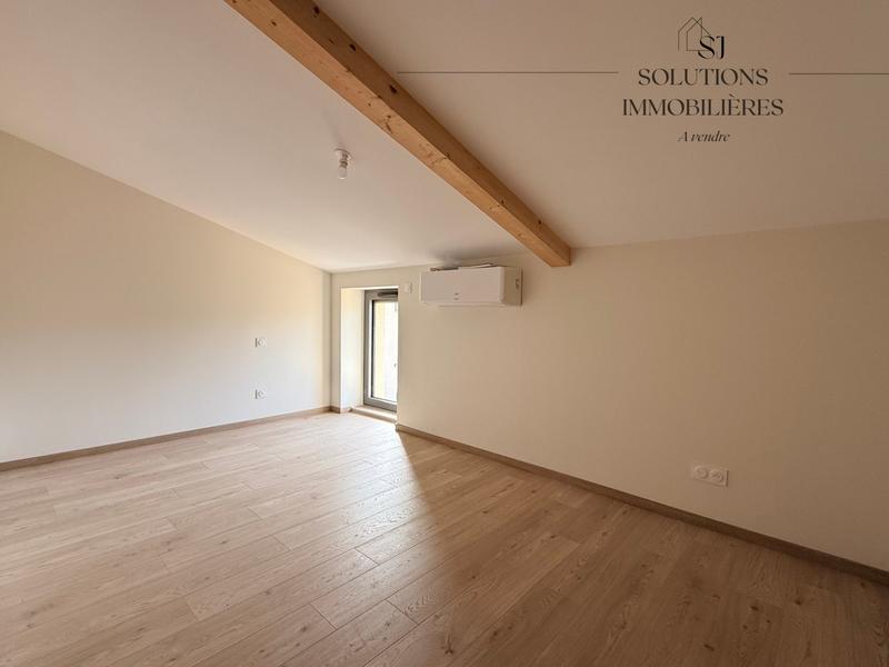 Maison - 97 m² - 4 pièces