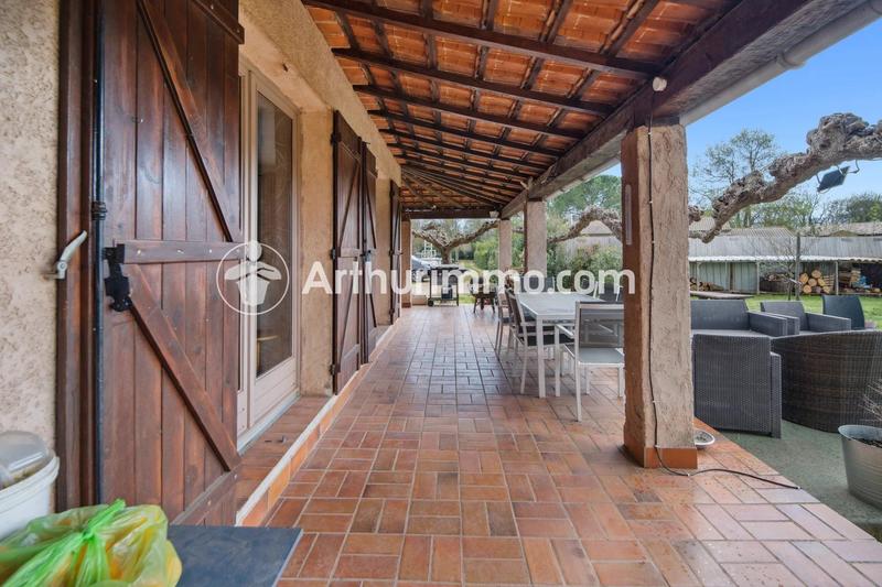 Maison - 90 m² - 3 pièces