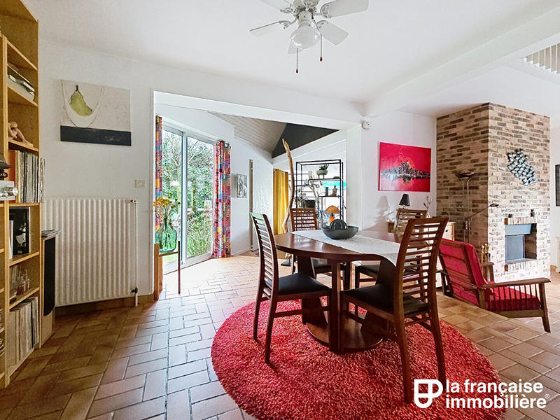 Maison - 181 m² - 6 pièces