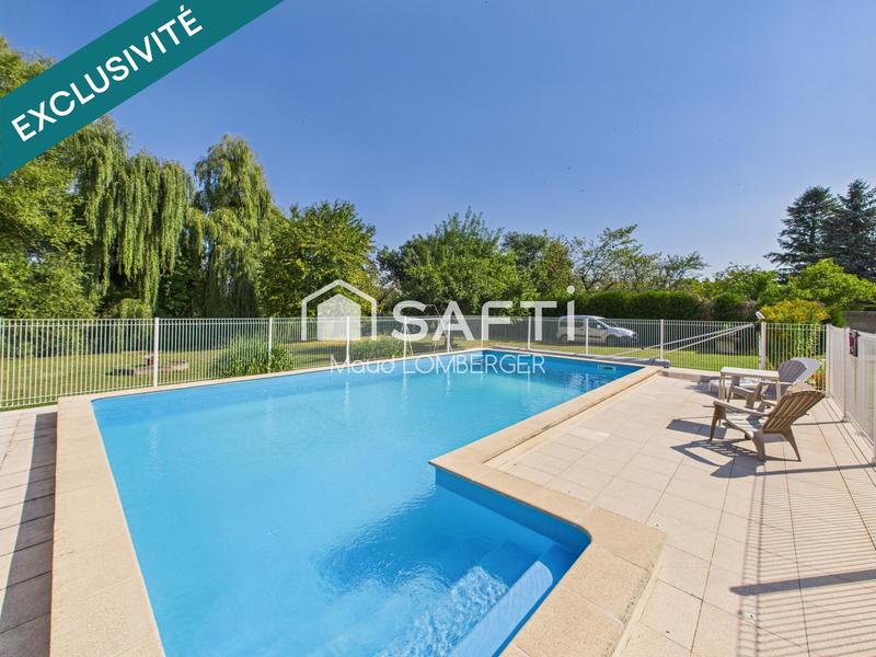 Maison de village - 215 m² - 8 pièces