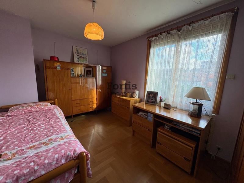 Maison - 265 m² - 8 pièces