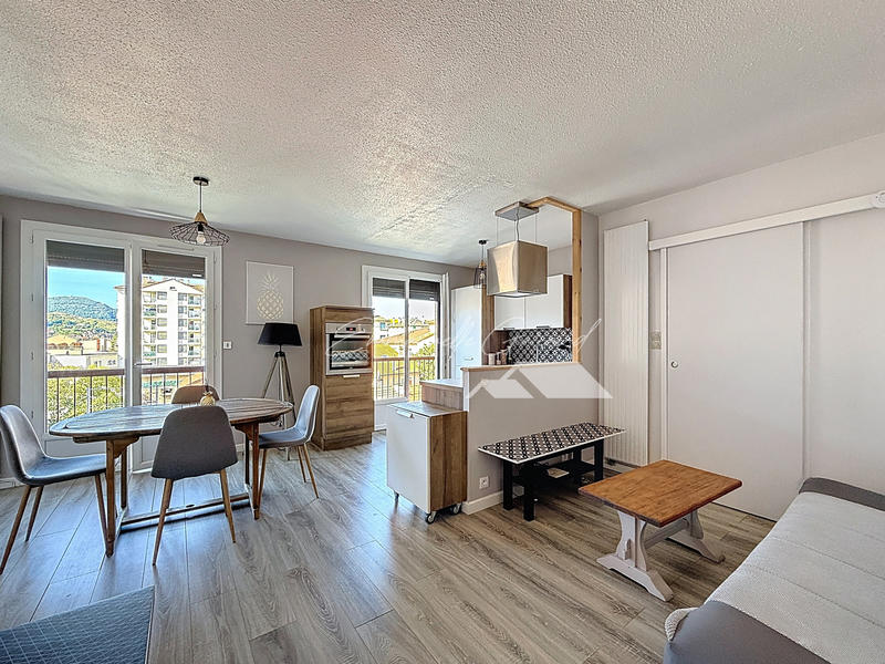 Appartement - 45 m² - 2 pièces