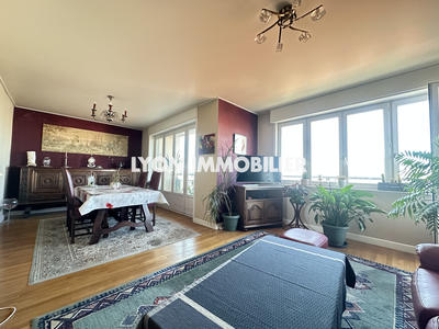 Appartement - 79 m² - 3 pièces