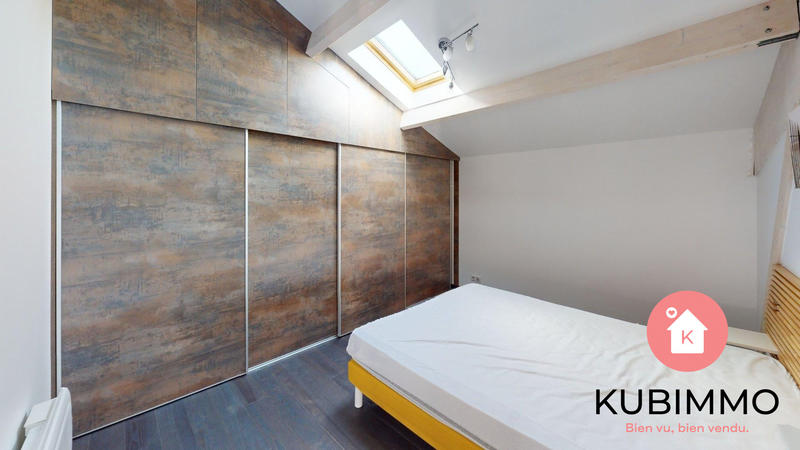 Maison - 177 m² - 7 pièces