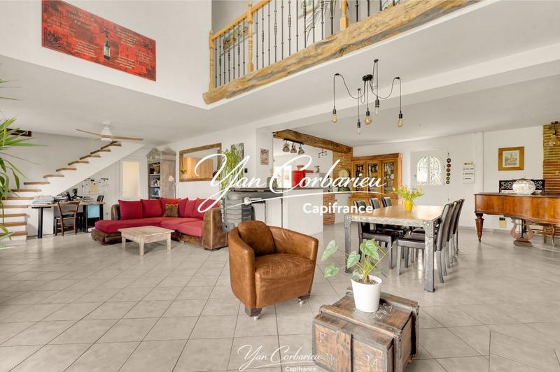 Grange - 158 m² - 5 pièces