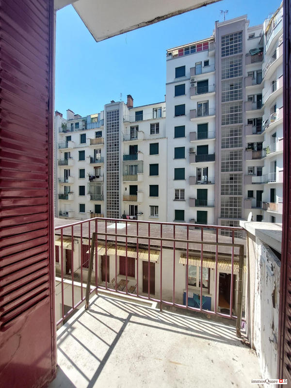 Appartement - 69 m² - 2 pièces