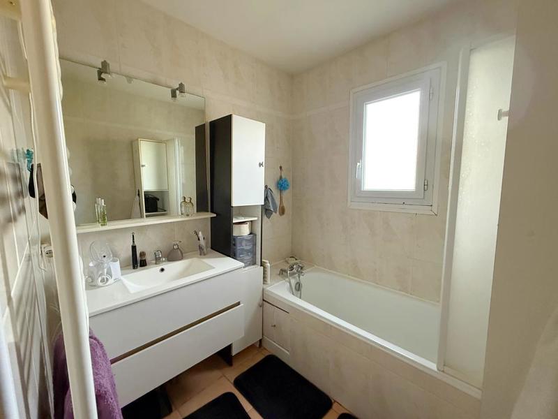 Villa - 97 m² - 4 pièces