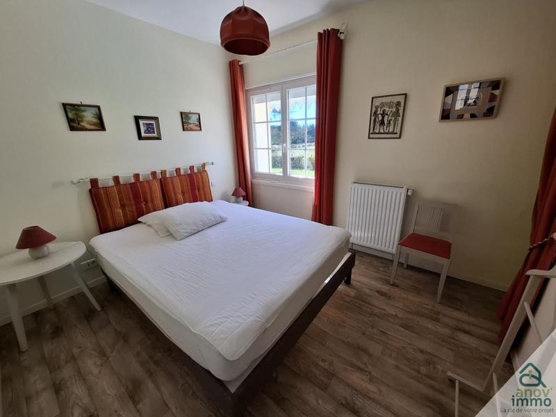 Maison - 262 m² - 9 pièces