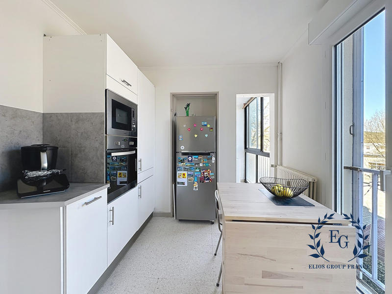 Appartement - 87 m² - 5 pièces