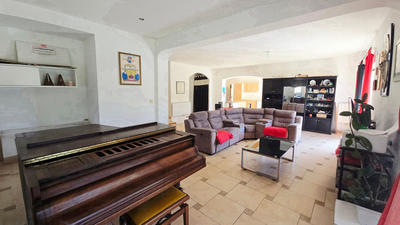 Maison - 157 m² - 6 pièces