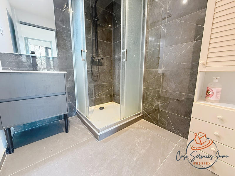 Maison - 103 m² - 4 pièces