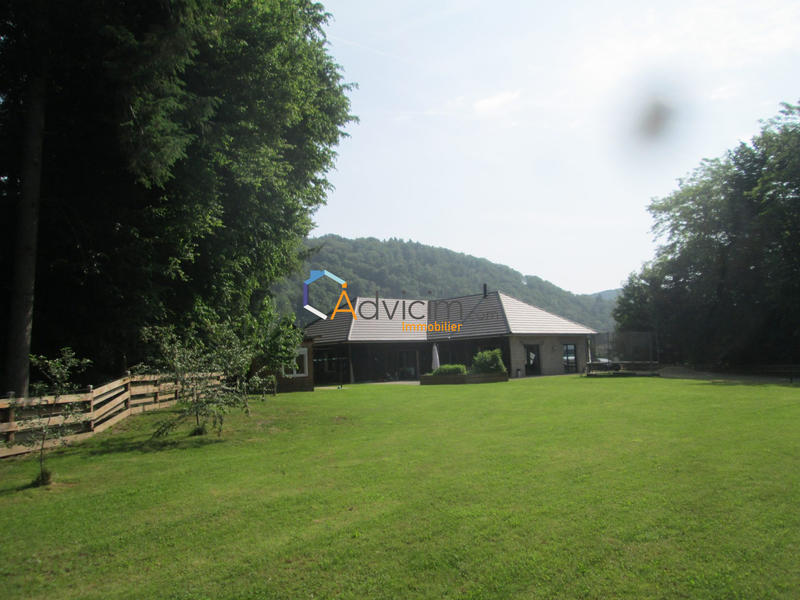 Maison - 172 m² - 8 pièces