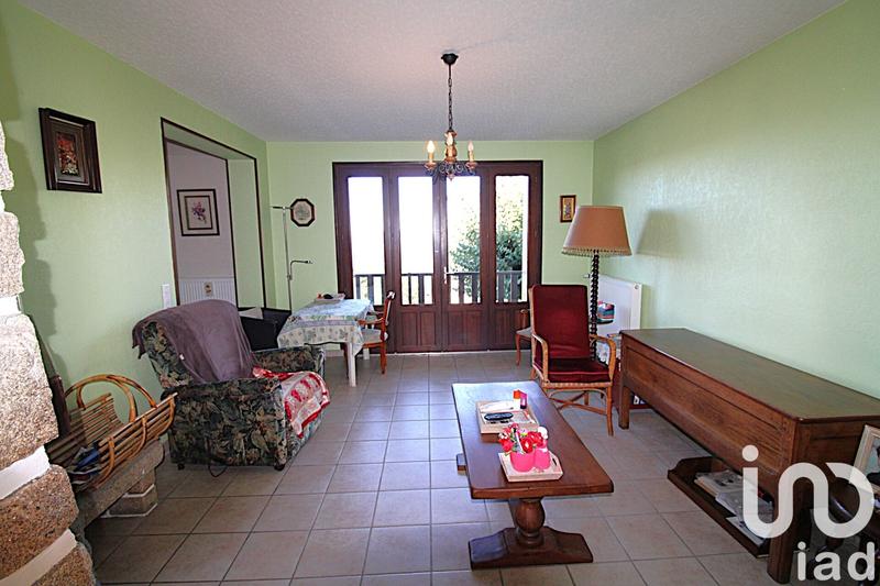 Maison - 126 m² - 8 pièces