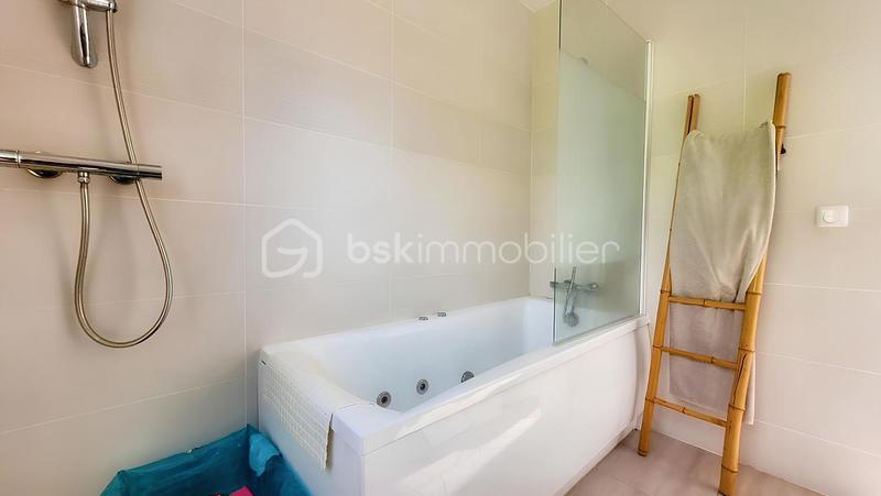 Maison - 132 m² - 6 pièces