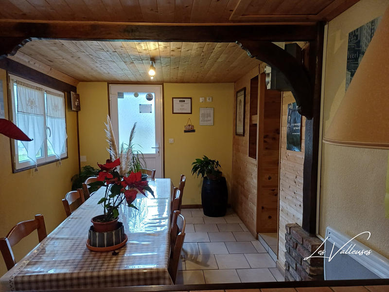 Maison ancienne - 271 m² - 10 pièces