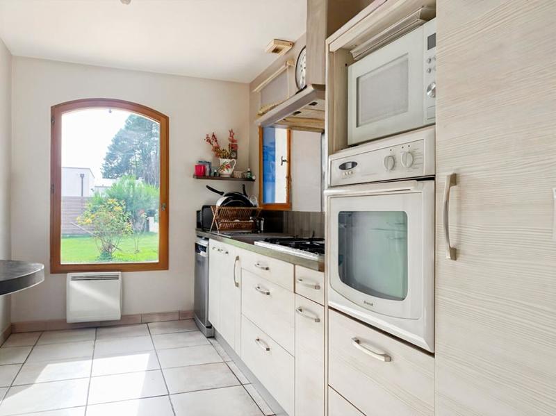 Propriété - 180 m² - 7 pièces
