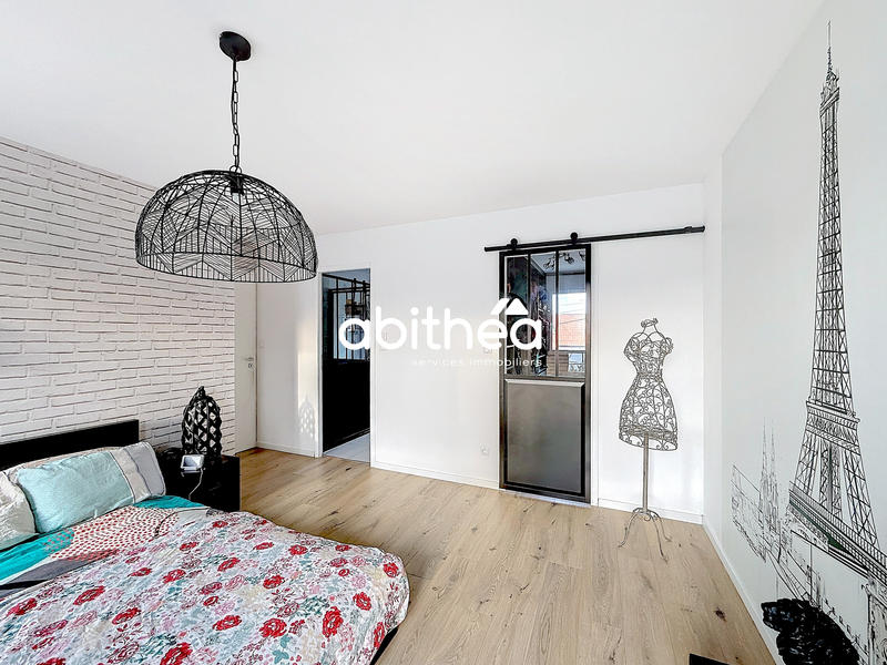 Maison - 144 m² - 5 pièces