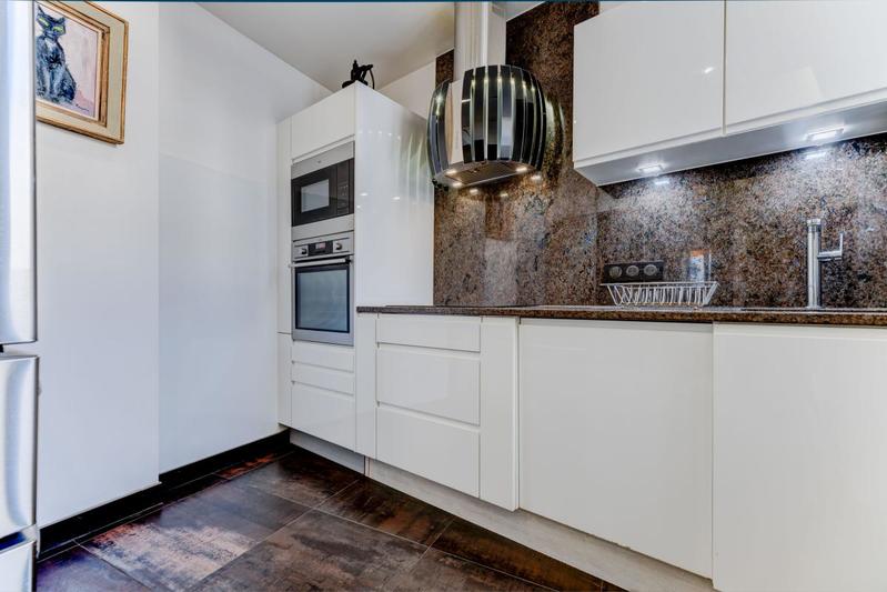 Appartement - 100 m² - 4 pièces