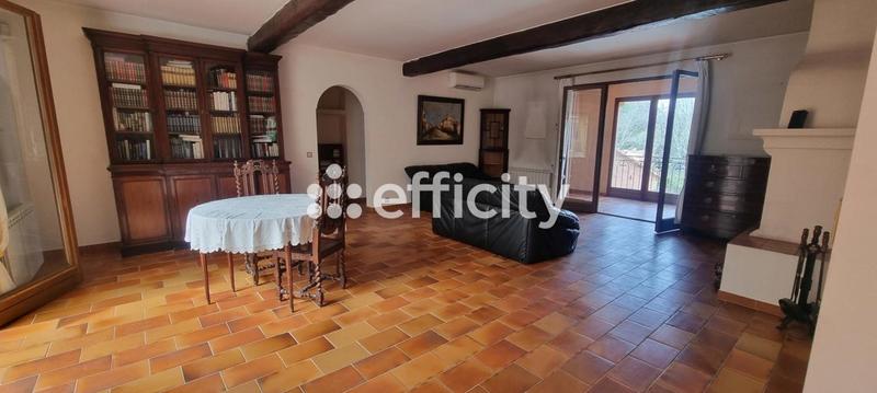 Maison - 180 m² - 6 pièces