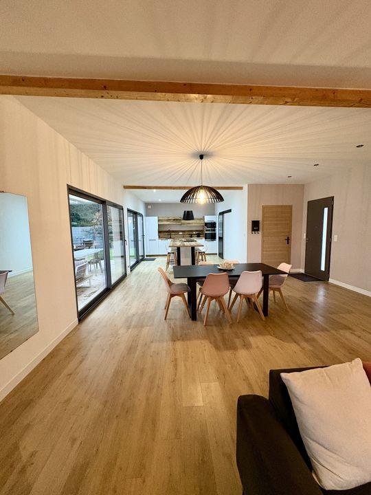 Maison - 128 m² - 4 pièces