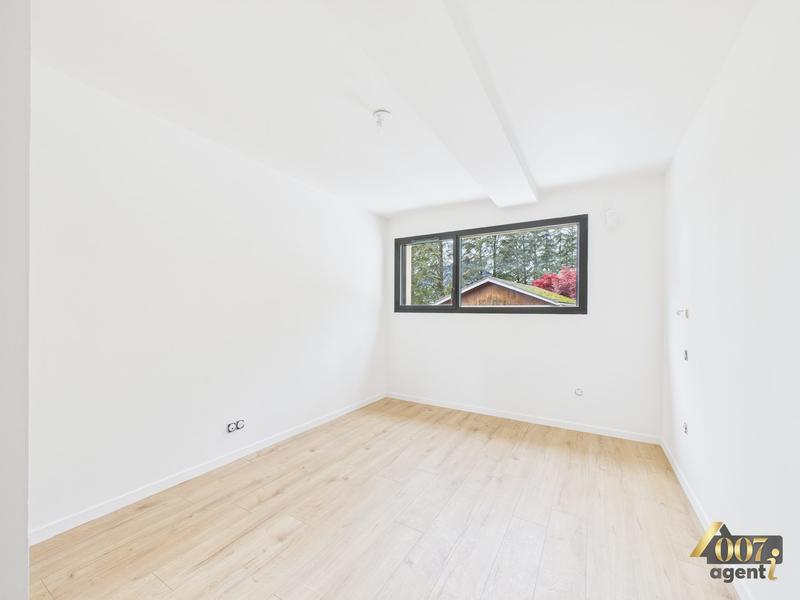 Appartement - 110 m² - 4 pièces