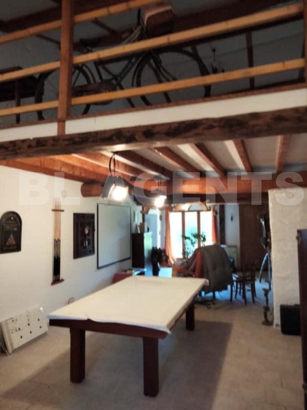 Longère - 334 m² - 6 pièces